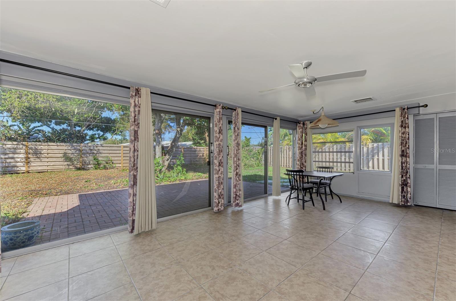 Image 29 of 42 For 6742 Bowline Drive