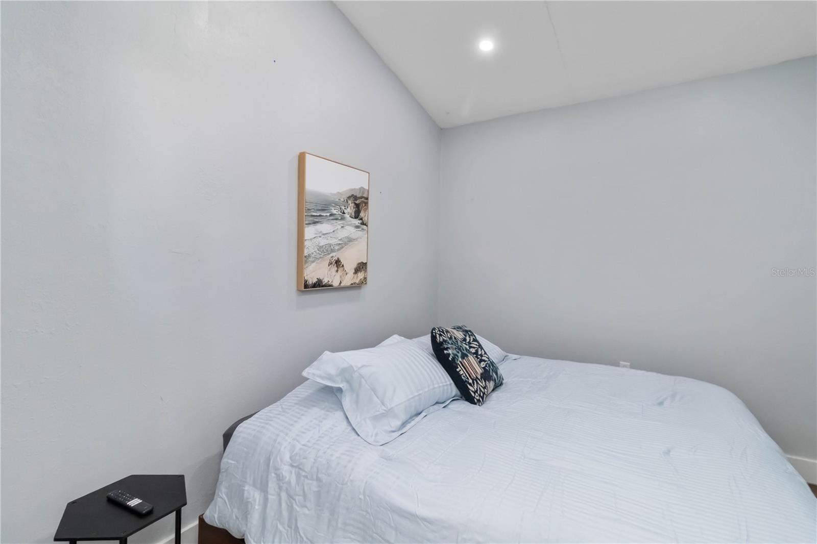 Listing photo id 20 for 6950 29th Terrace N