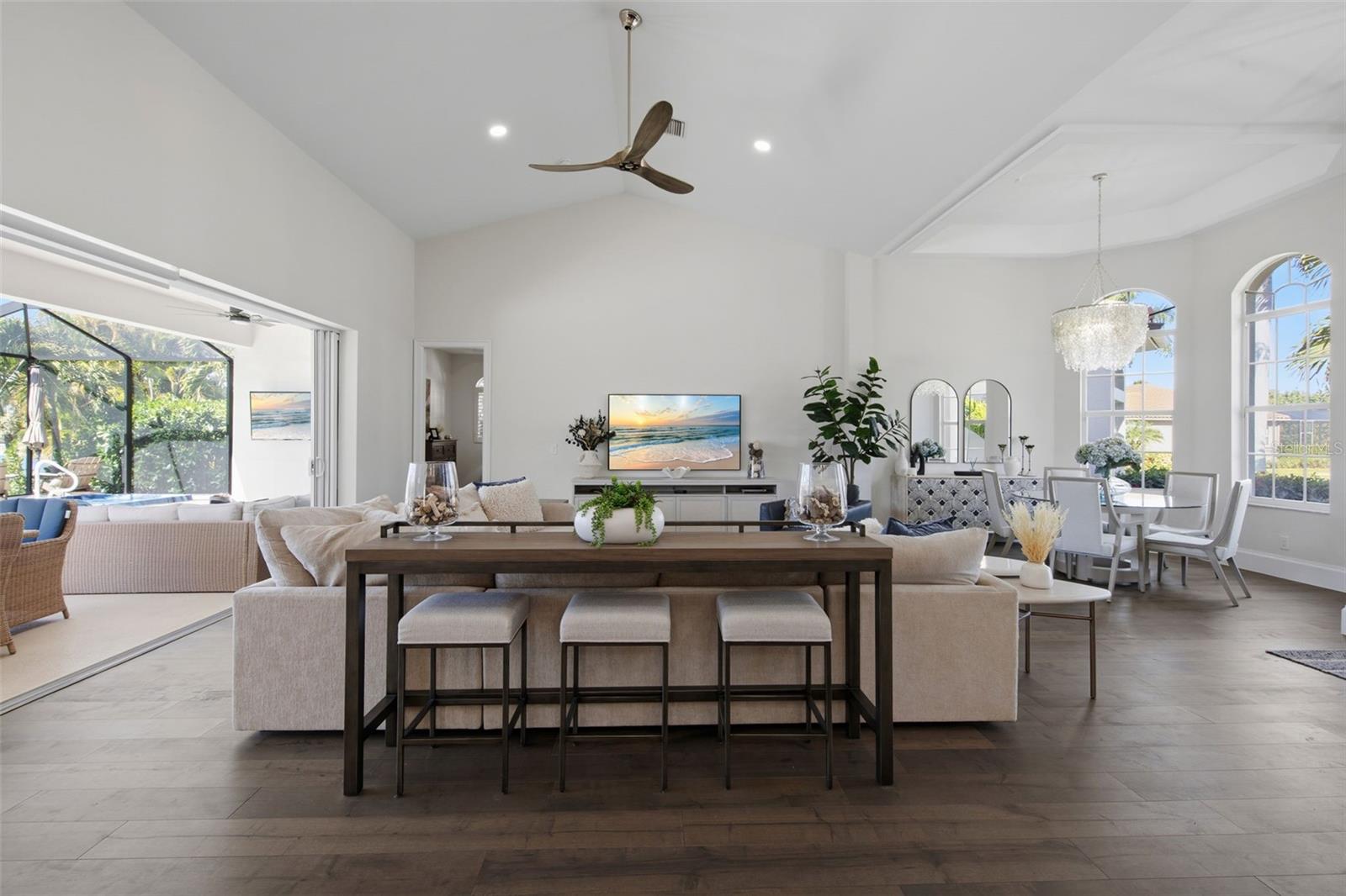 Image 13 of 67 For 15541 Catalpa Cove Drive