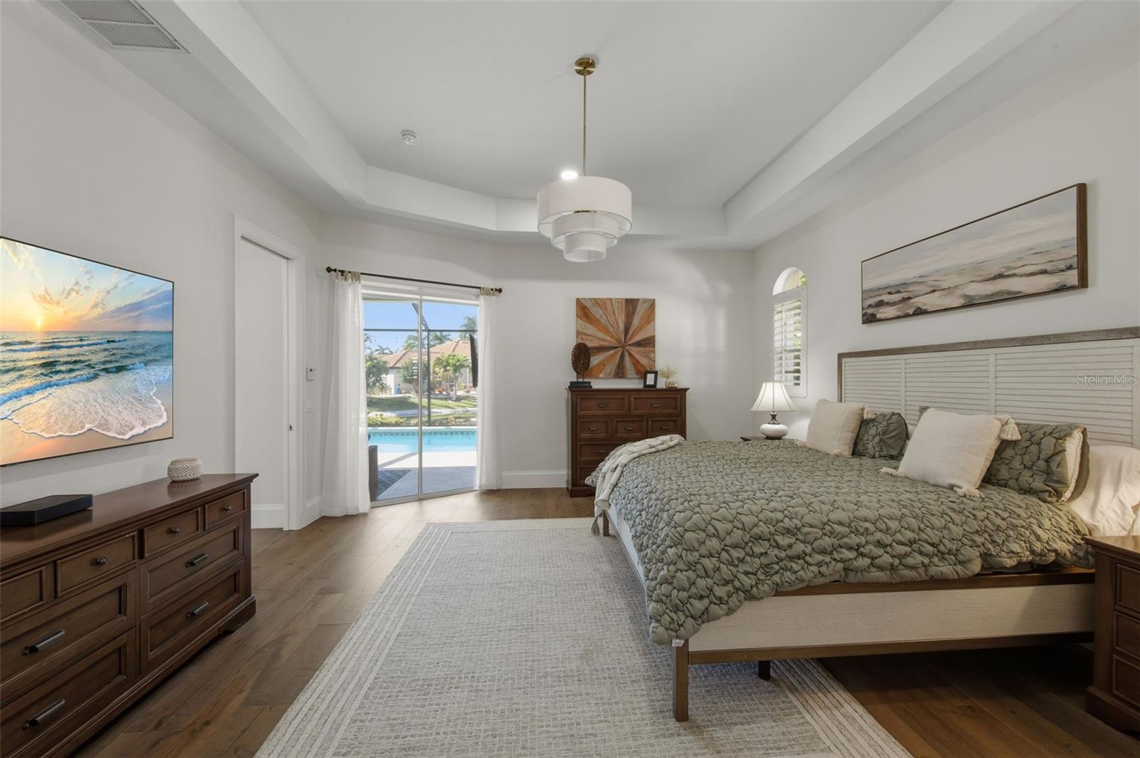 Image 30 of 67 For 15541 Catalpa Cove Drive