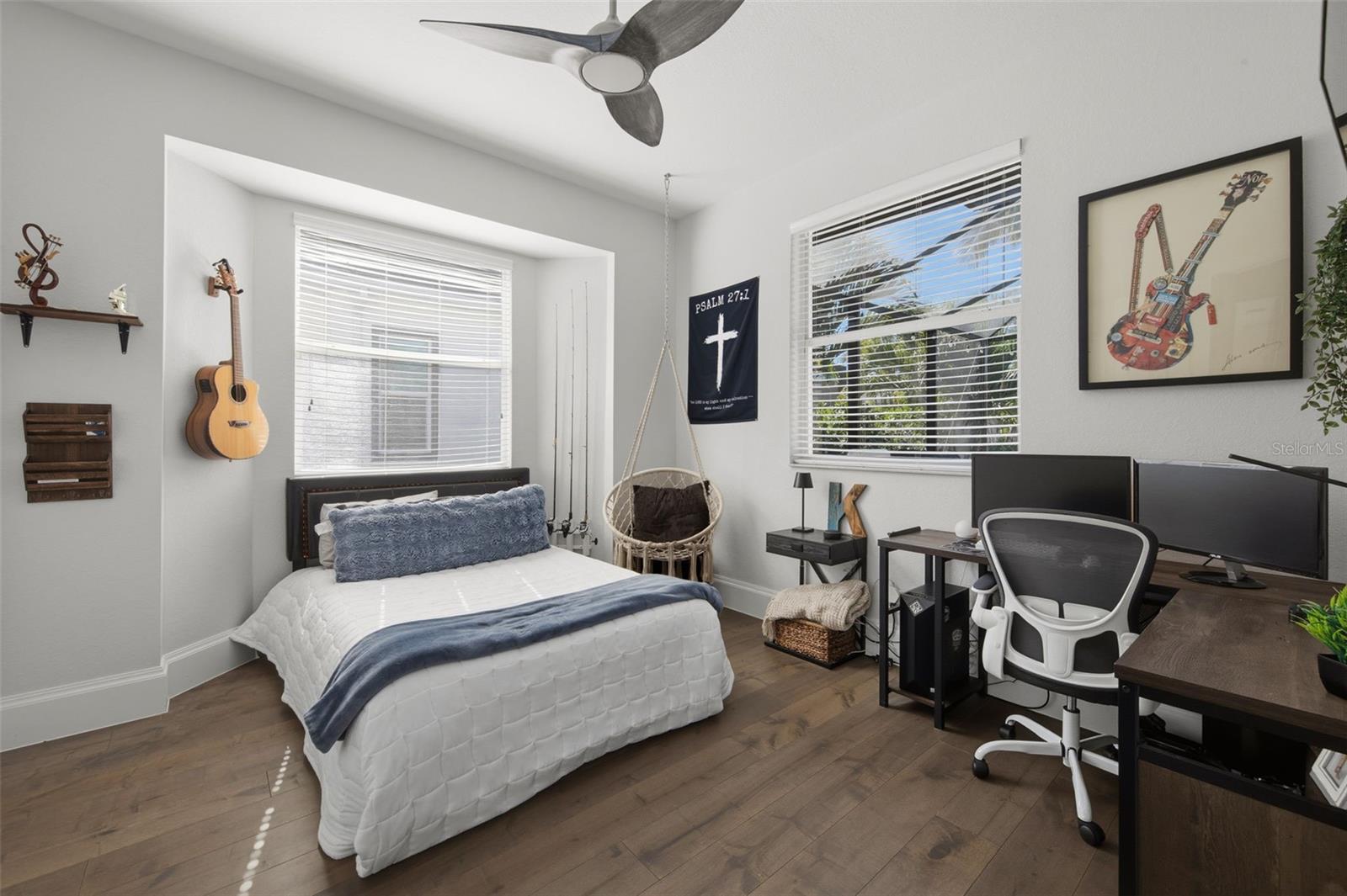 Image 33 of 67 For 15541 Catalpa Cove Drive