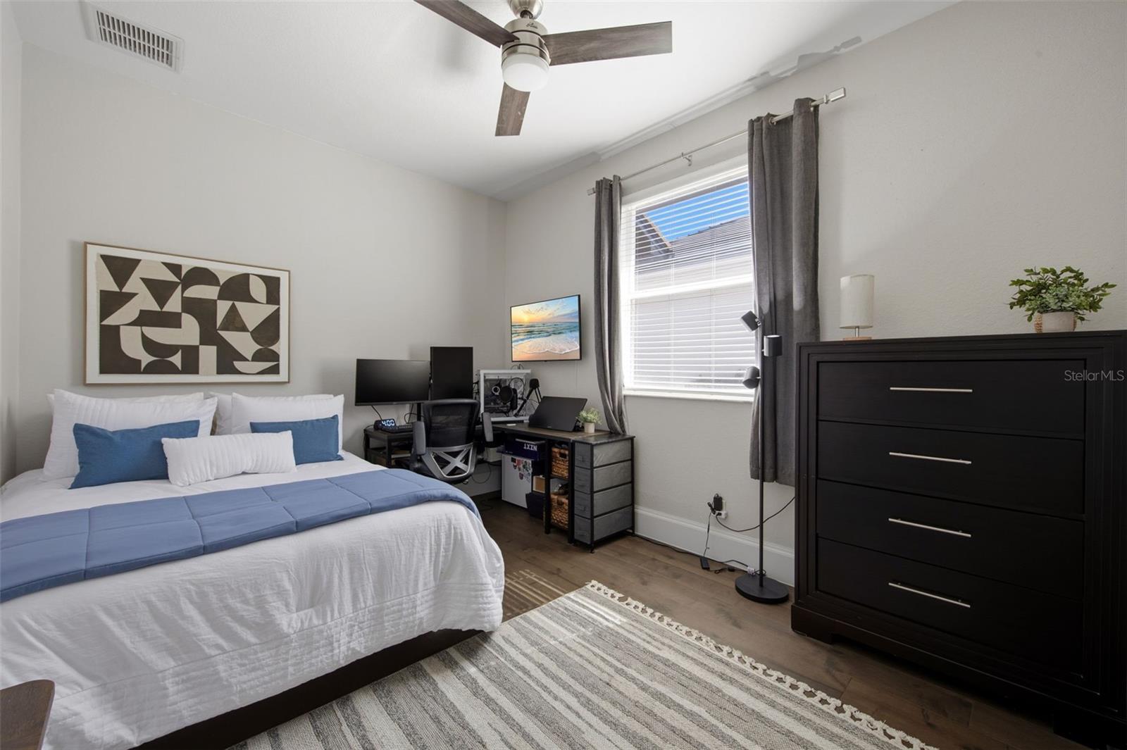 Image 37 of 67 For 15541 Catalpa Cove Drive