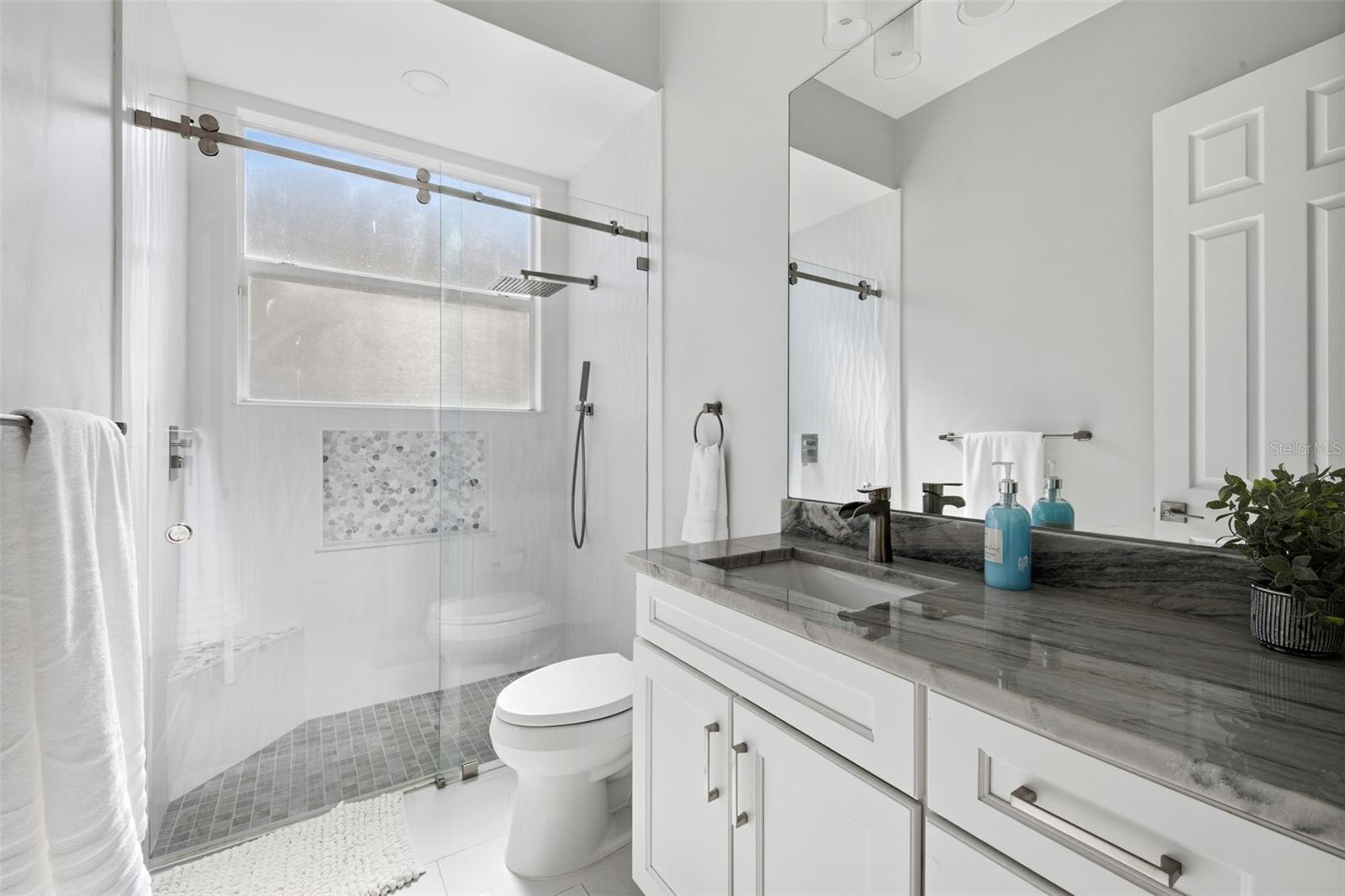 Image 39 of 67 For 15541 Catalpa Cove Drive