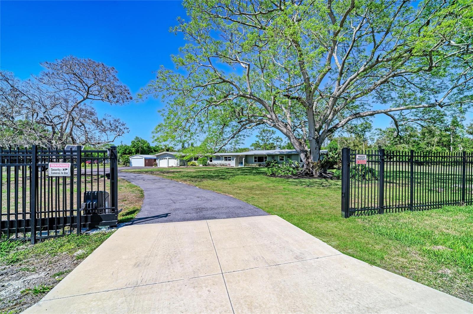 Image 2 of 73 For 5310 Tuttle Avenue