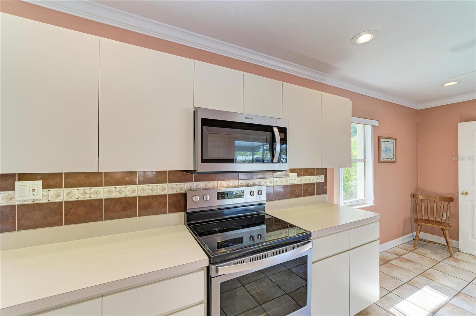 Image 25 of 73 For 5310 Tuttle Avenue