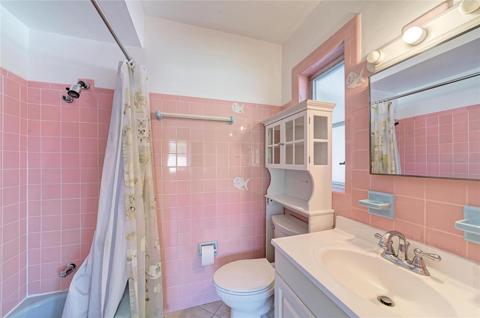 Image 34 of 73 For 5310 Tuttle Avenue