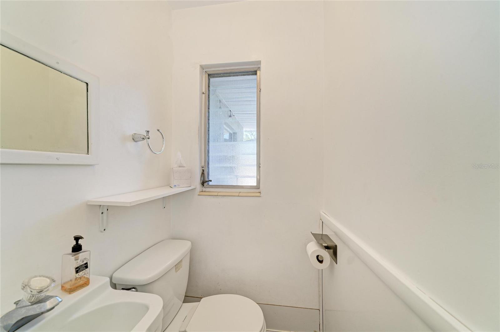 Image 40 of 73 For 5310 Tuttle Avenue