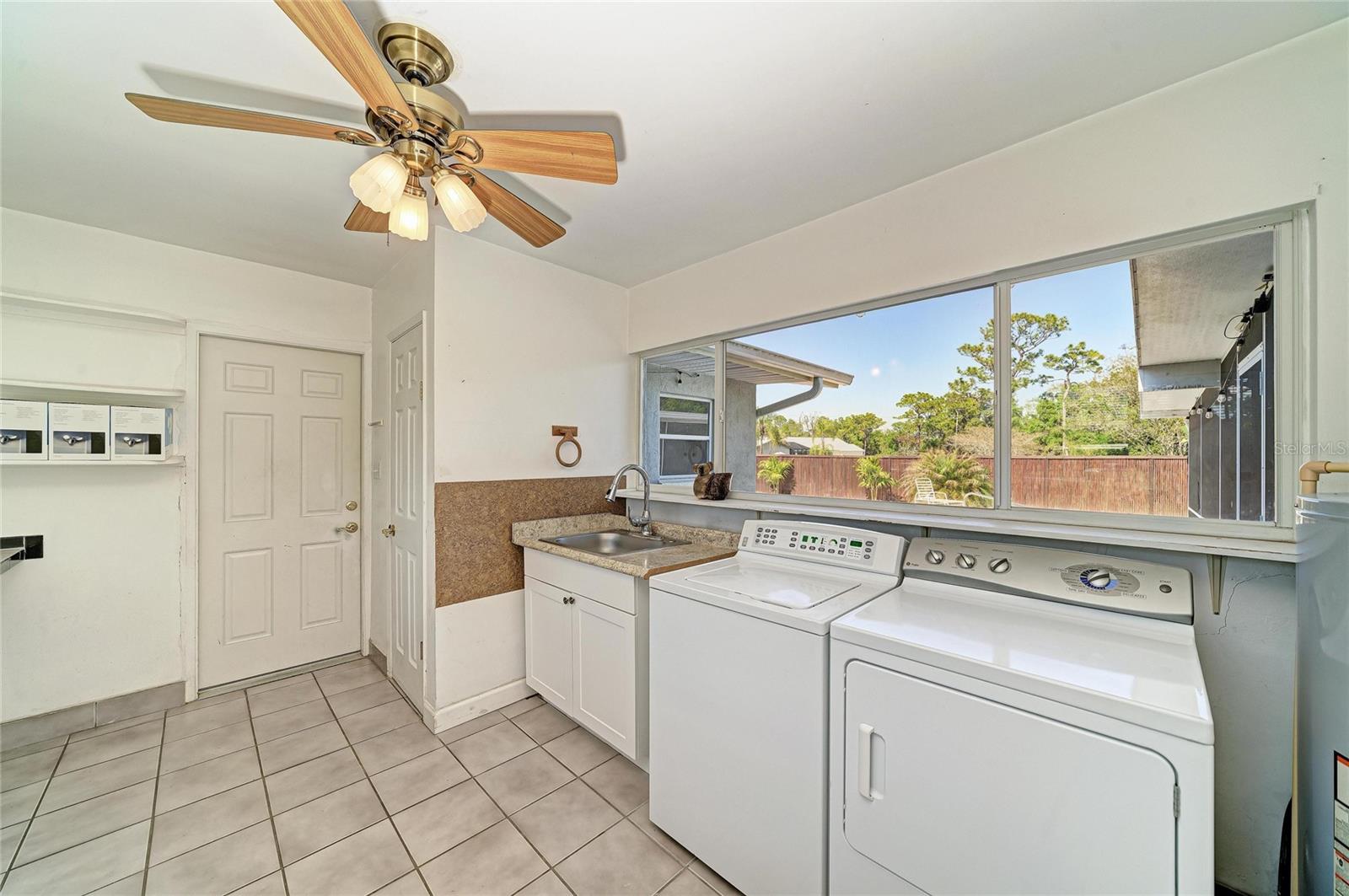 Image 42 of 73 For 5310 Tuttle Avenue