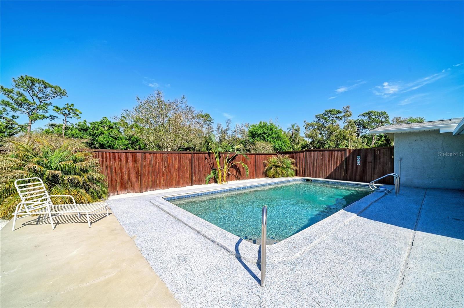 Image 55 of 73 For 5310 Tuttle Avenue