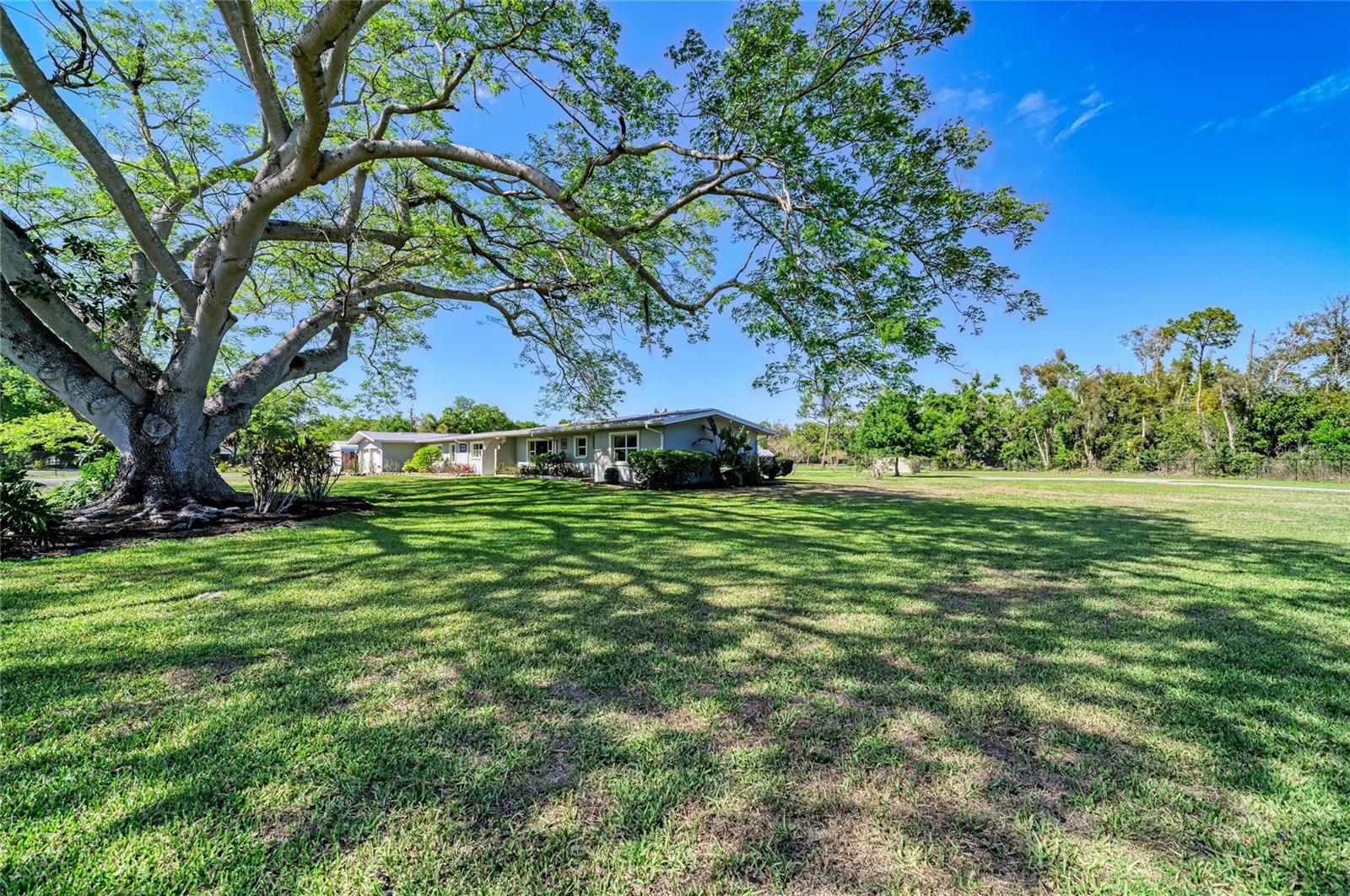 Image 65 of 73 For 5310 Tuttle Avenue