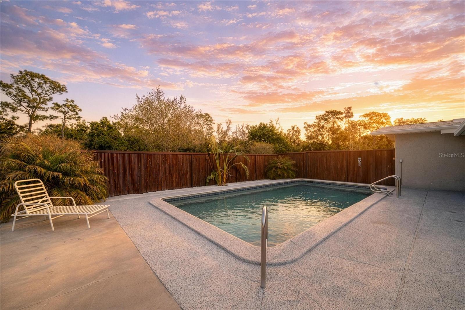 Image 7 of 73 For 5310 Tuttle Avenue