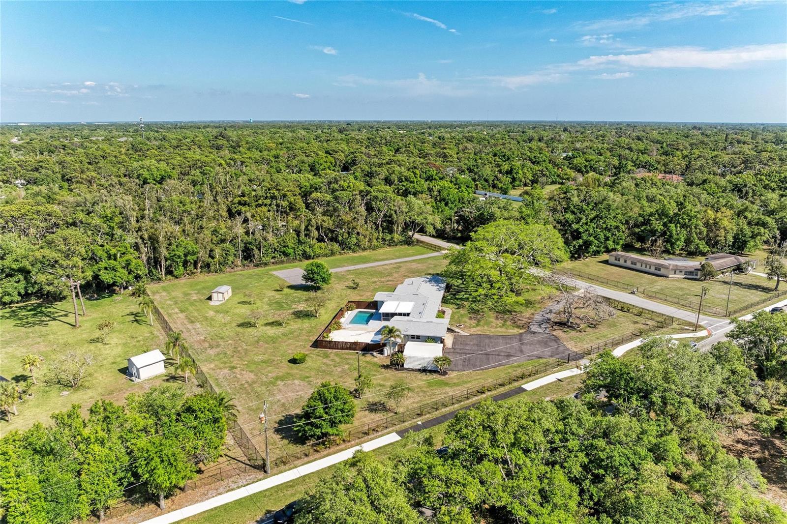 Image 9 of 73 For 5310 Tuttle Avenue