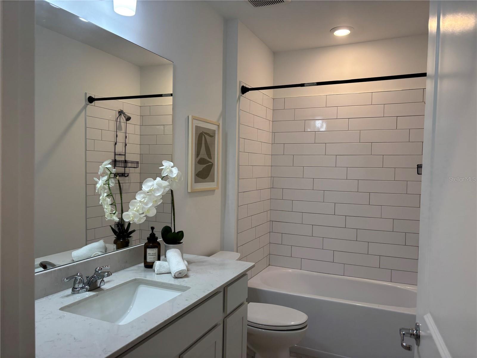 Image 28 of 37 For 6516 Silverstar Drive