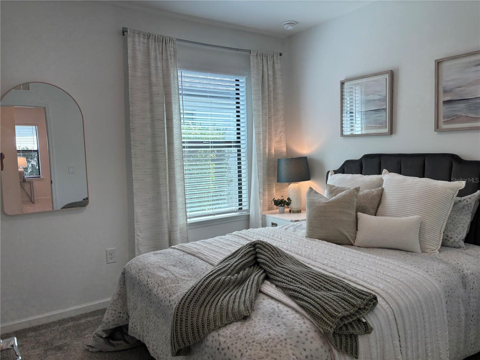 Image 29 of 37 For 6516 Silverstar Drive