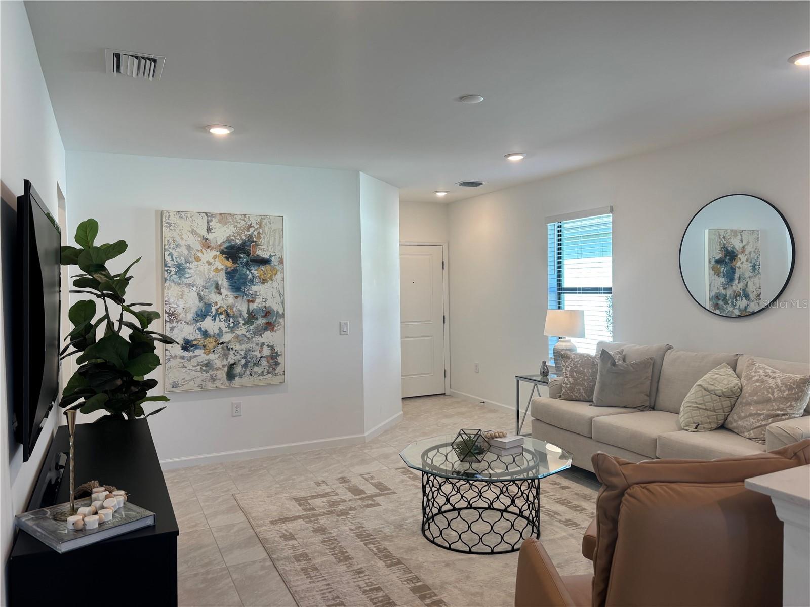 Image 8 of 37 For 6516 Silverstar Drive