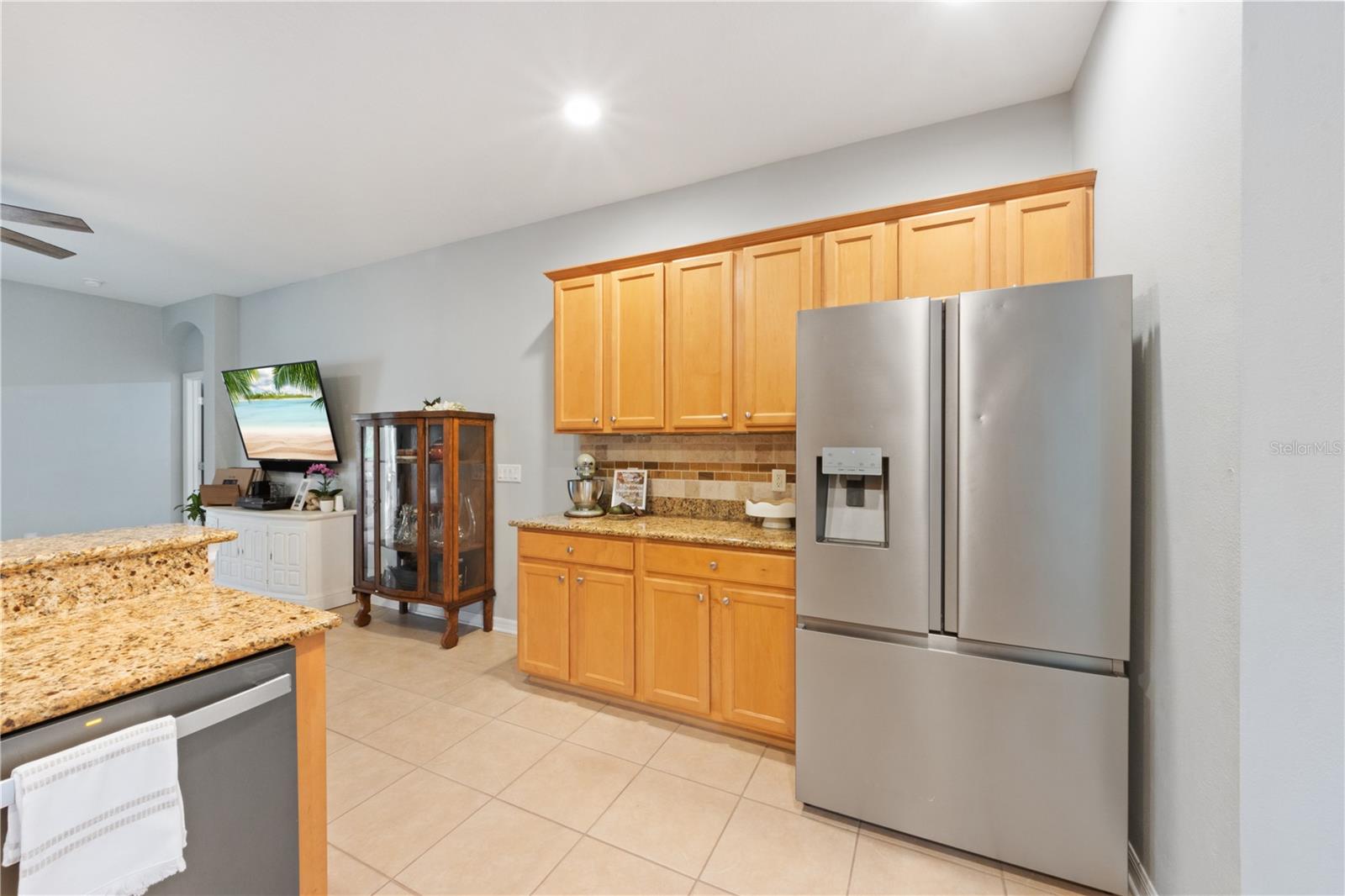 Image 11 of 37 For 6130 Blue Runner Court