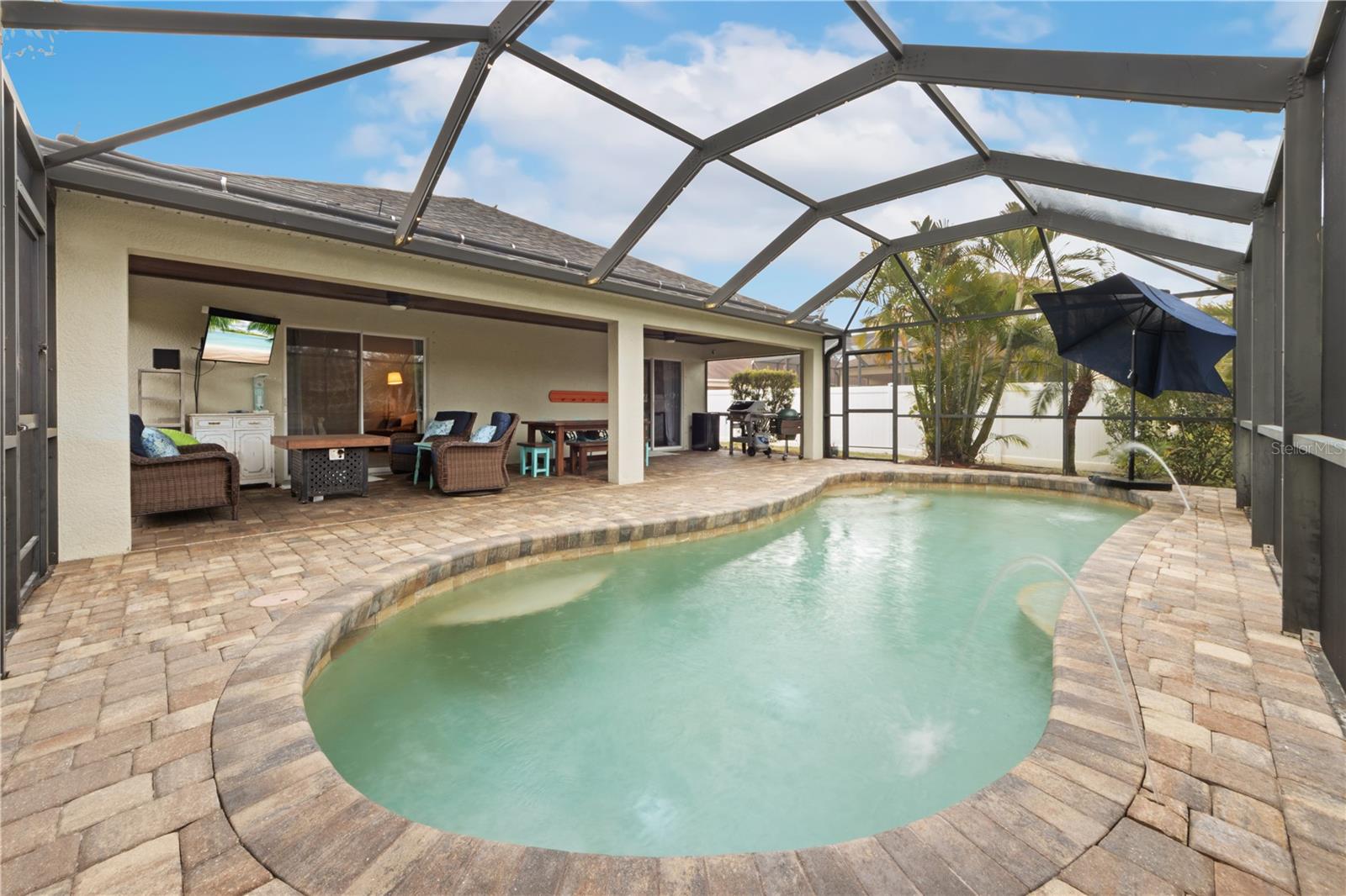 Image 31 of 37 For 6130 Blue Runner Court