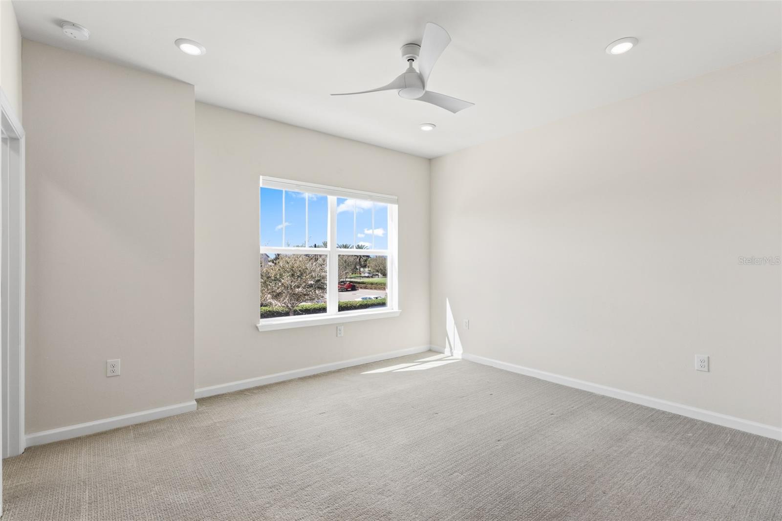 Image 22 of 59 For 12021 Cranston Way