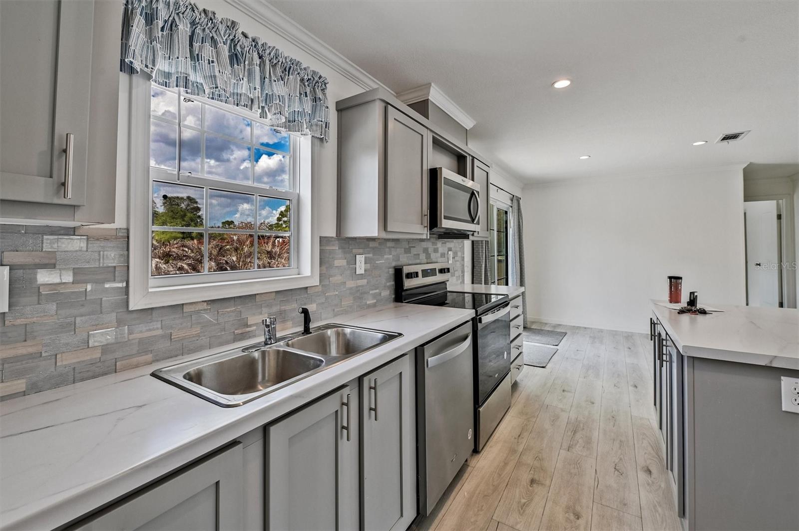 Image 17 of 40 For 1770 Tucker Lane