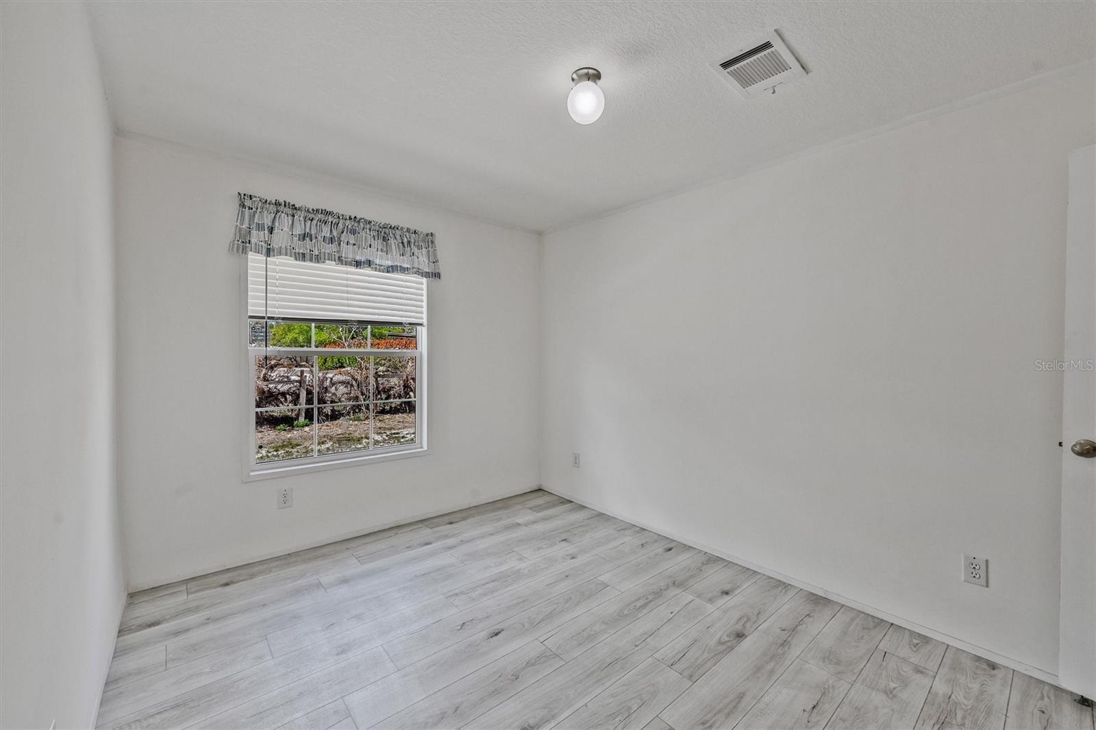 Image 26 of 40 For 1770 Tucker Lane