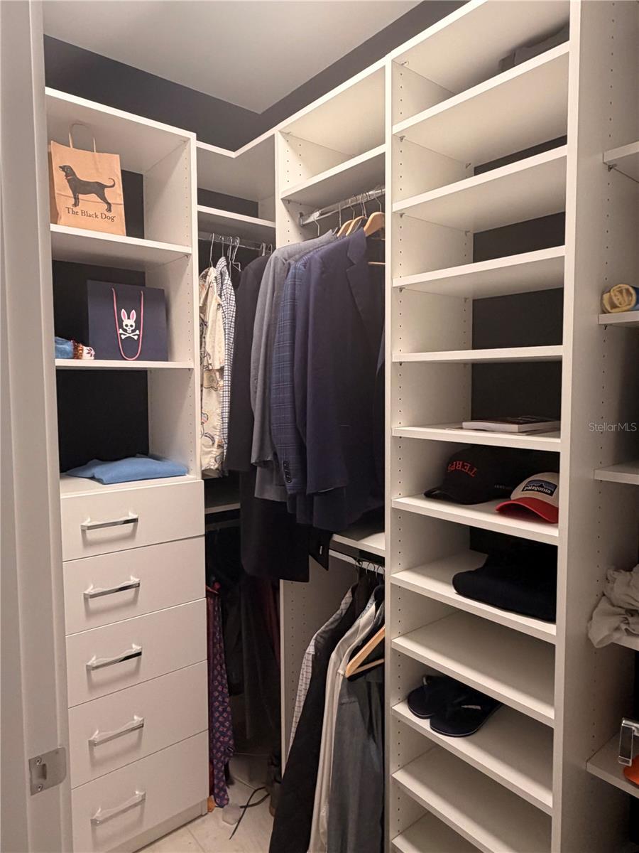 Image 13 of 35 For 301 Quay Commons  509