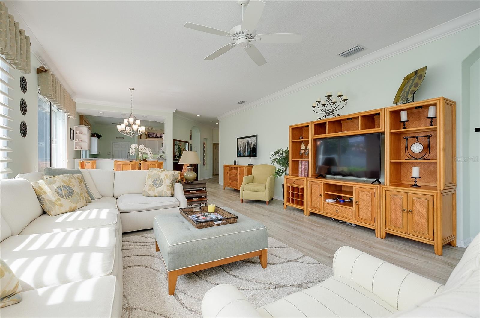 Image 21 of 62 For 8639 54th Avenue Circle E