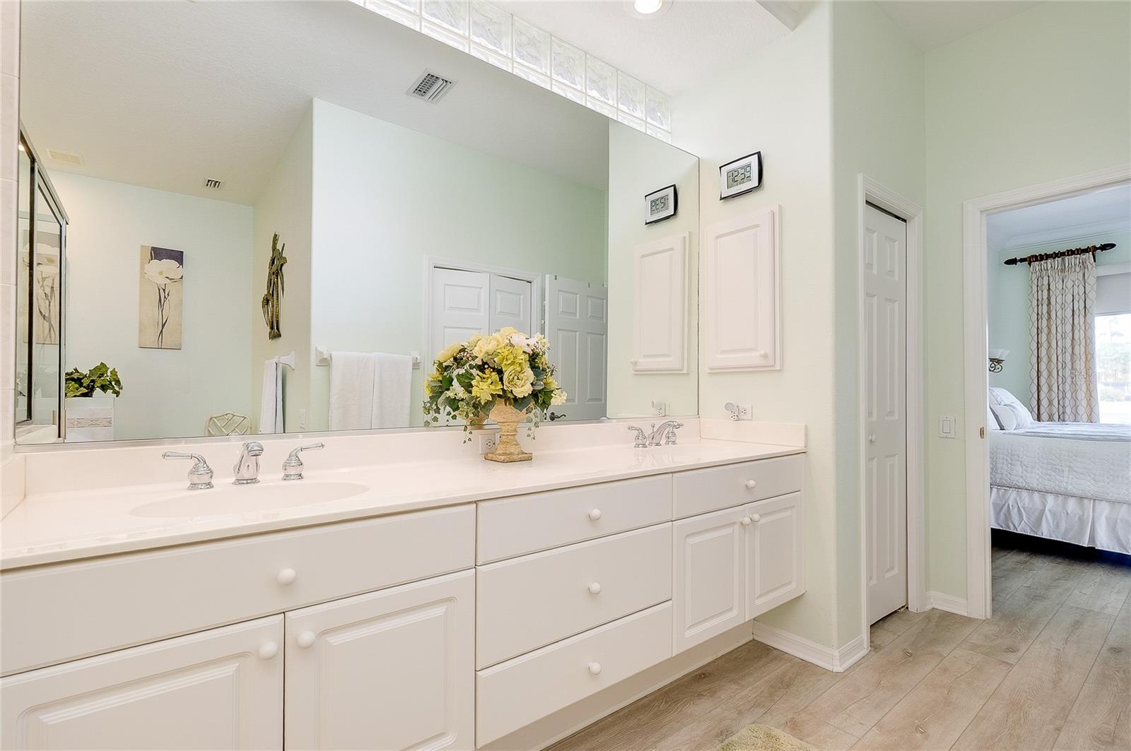 Image 28 of 62 For 8639 54th Avenue Circle E