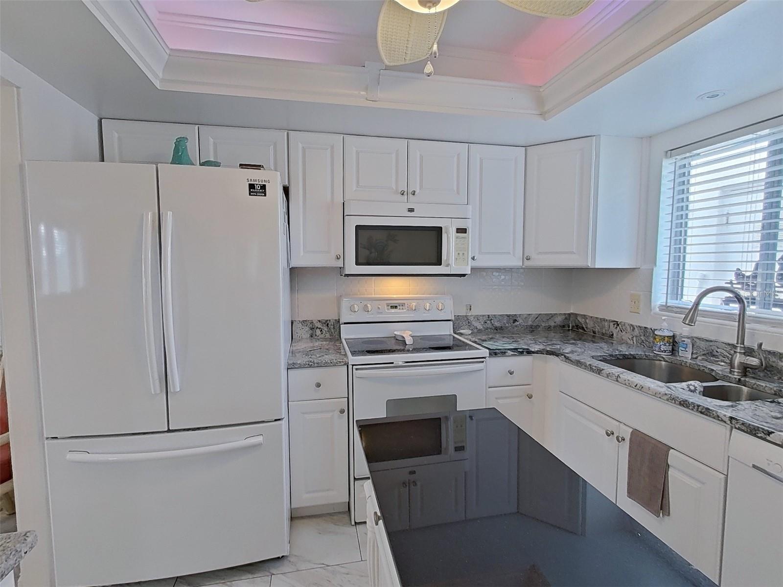 Image 16 of 50 For 1845 Vera Place 29