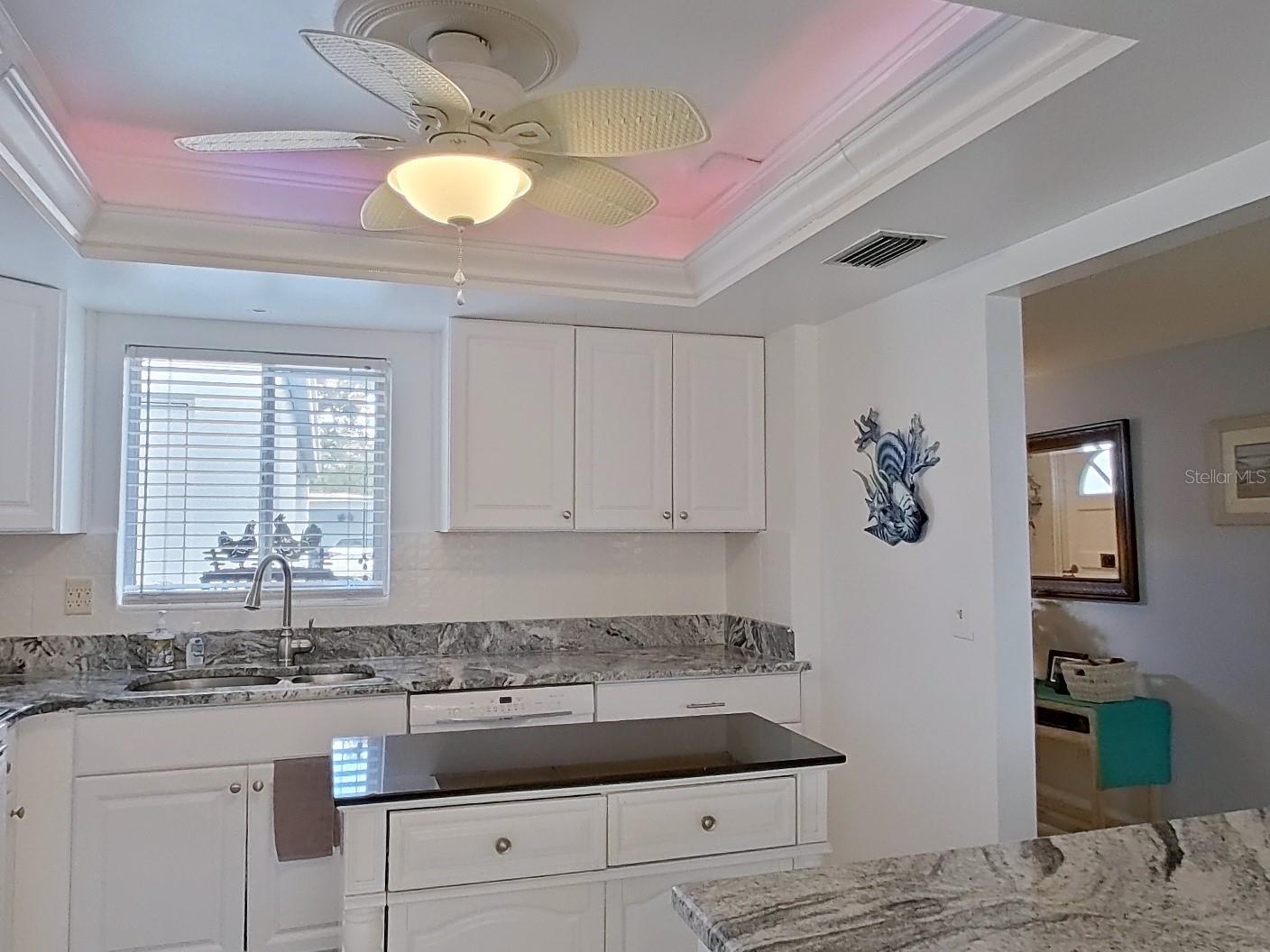 Image 19 of 50 For 1845 Vera Place 29