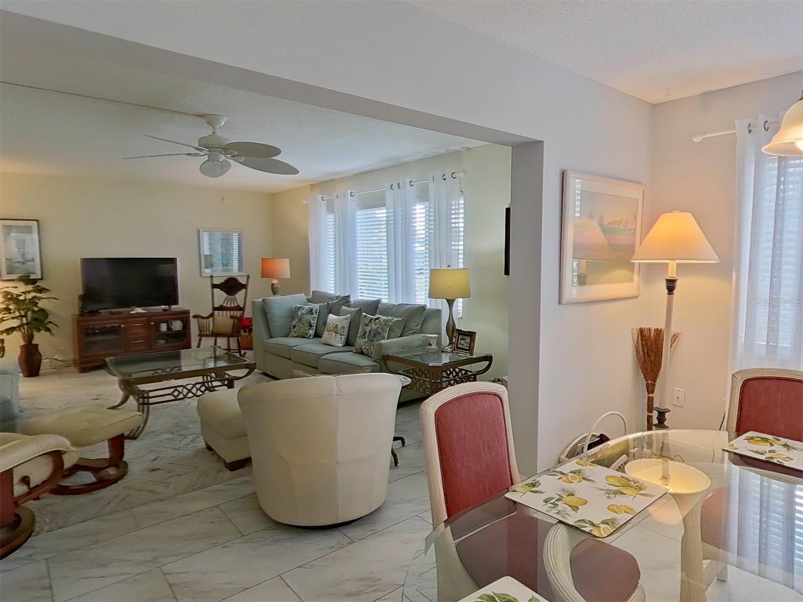 Image 21 of 50 For 1845 Vera Place 29