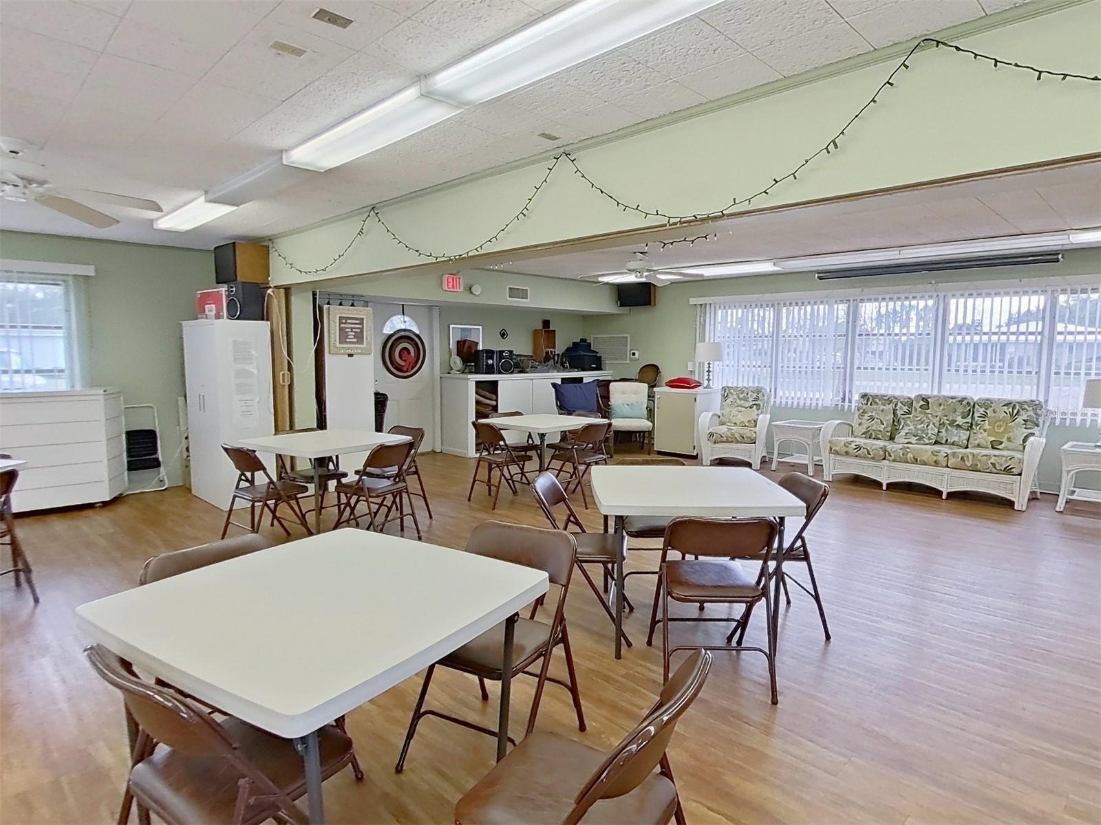 Image 37 of 50 For 1845 Vera Place 29