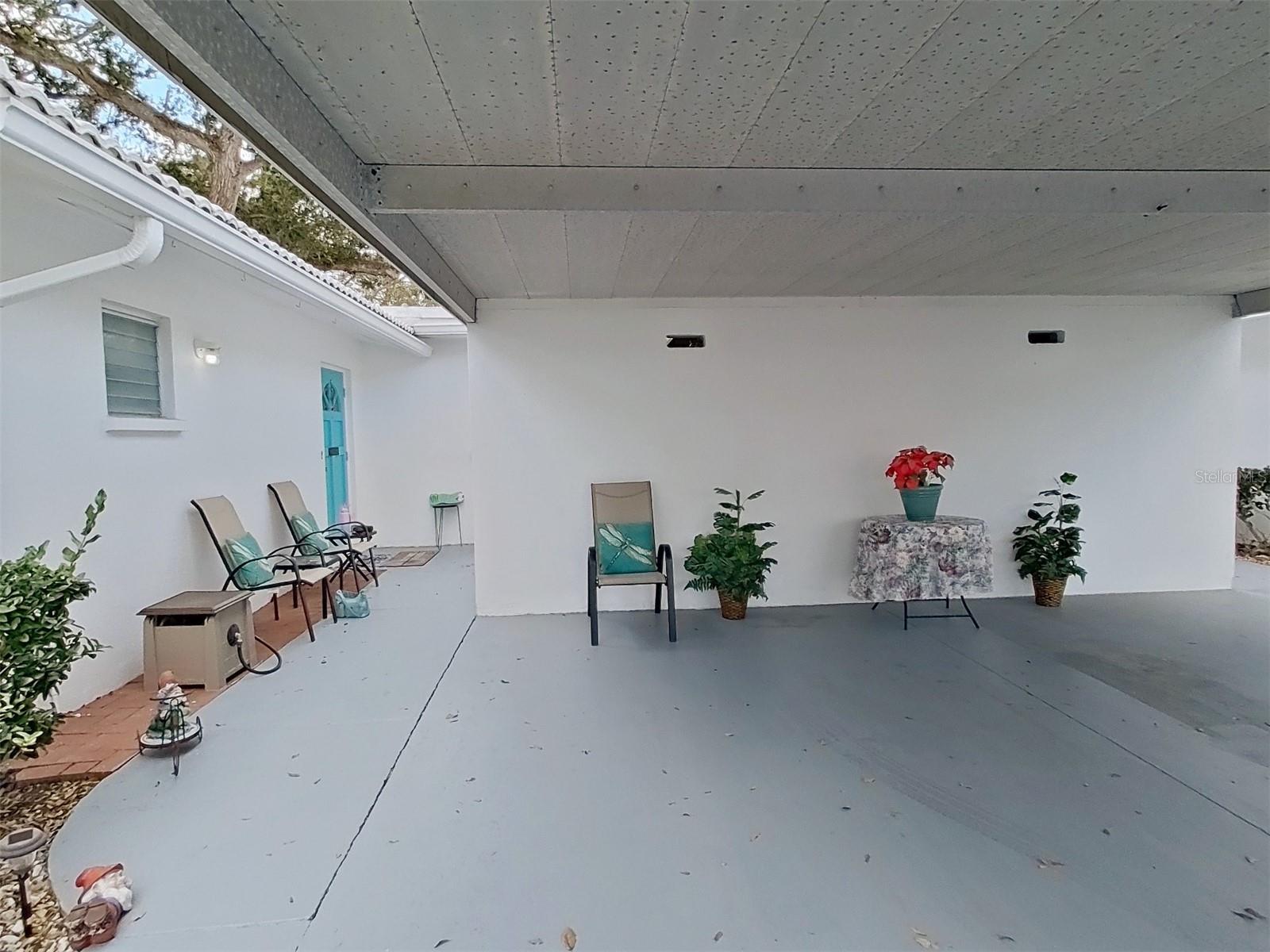 Image 4 of 50 For 1845 Vera Place 29