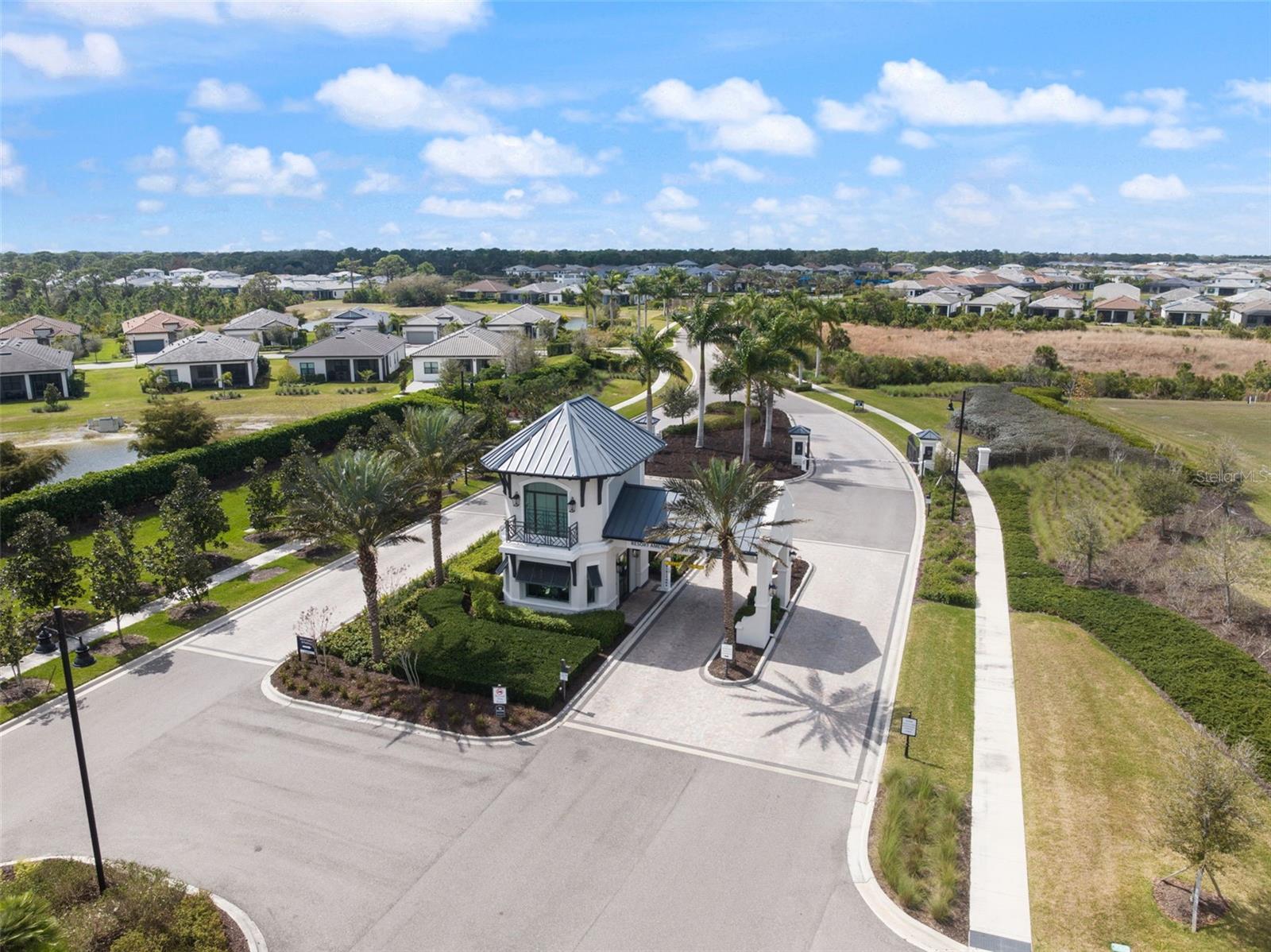 Image 43 of 47 For 6266 Crested Eagle Lane