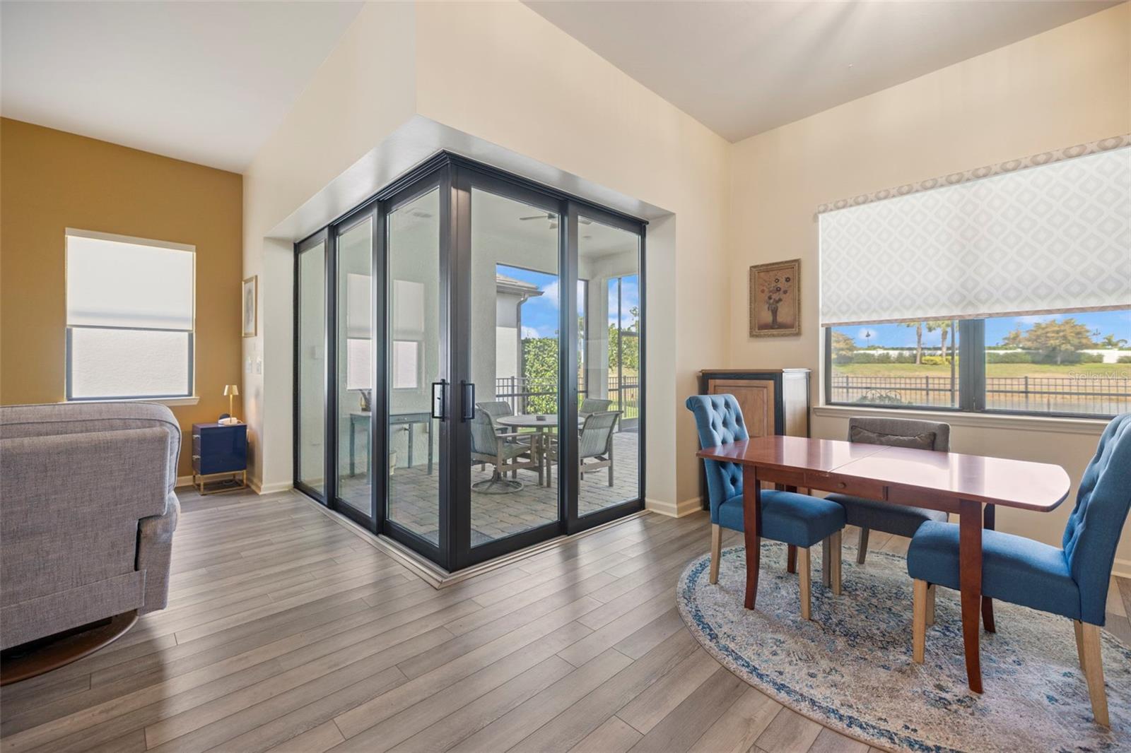 Image 7 of 47 For 6266 Crested Eagle Lane