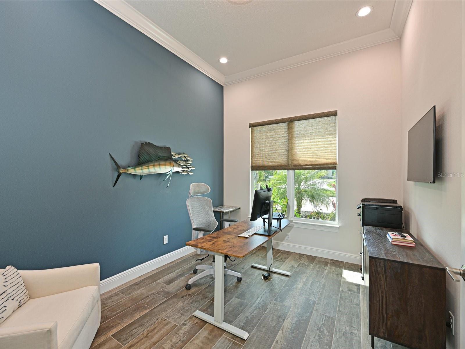 Image 15 of 51 For 1802 4th Street E