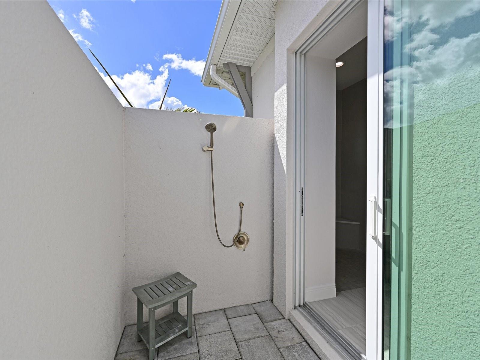 Image 20 of 51 For 1802 4th Street E