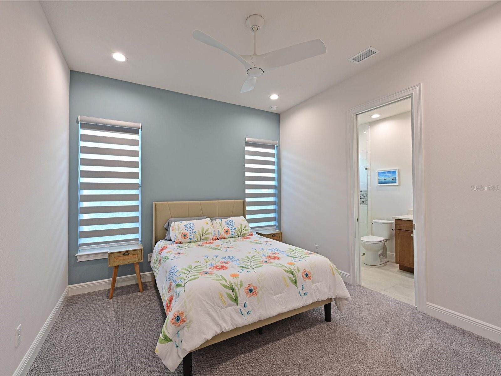 Image 23 of 51 For 1802 4th Street E