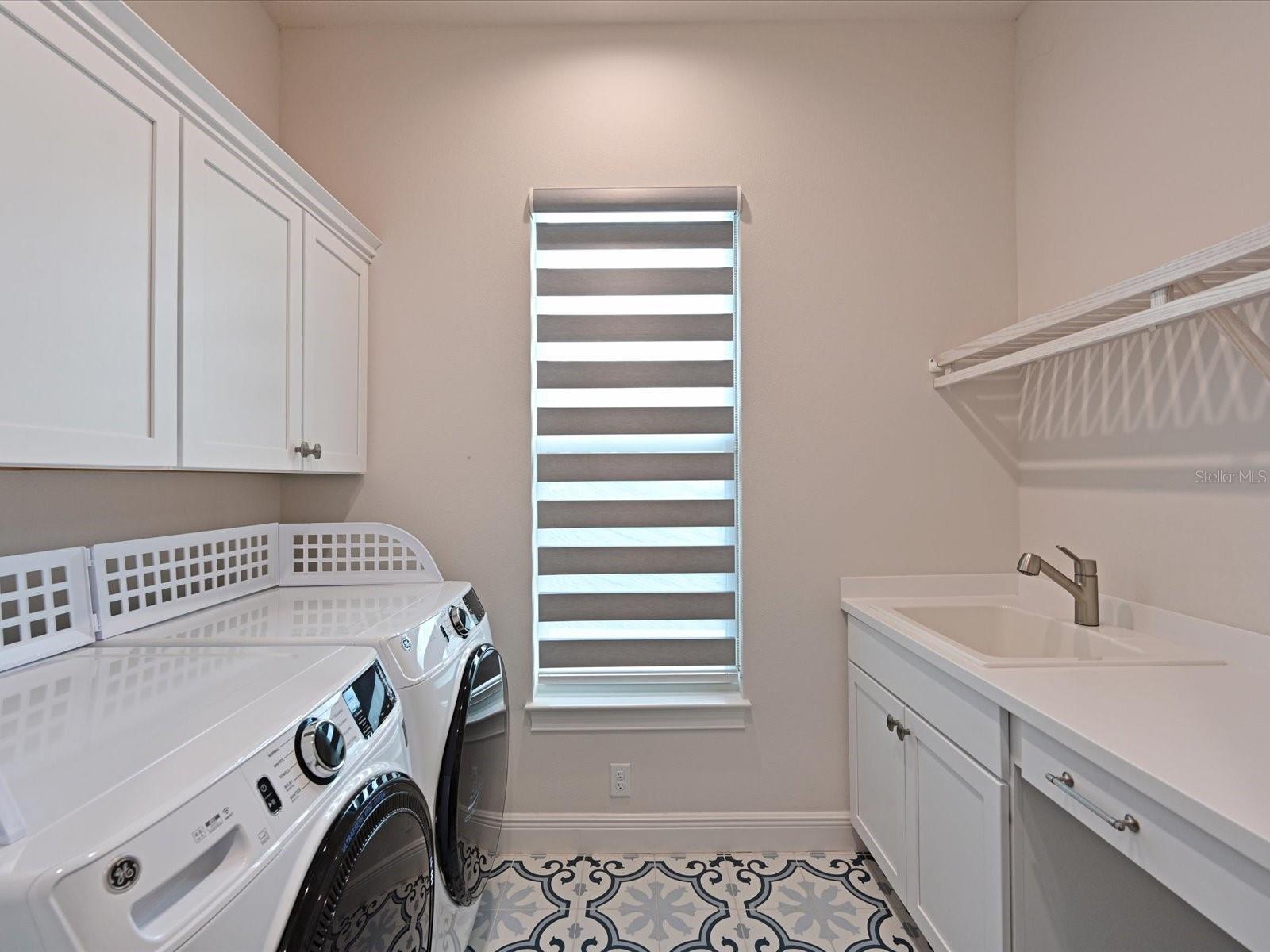 Image 27 of 51 For 1802 4th Street E