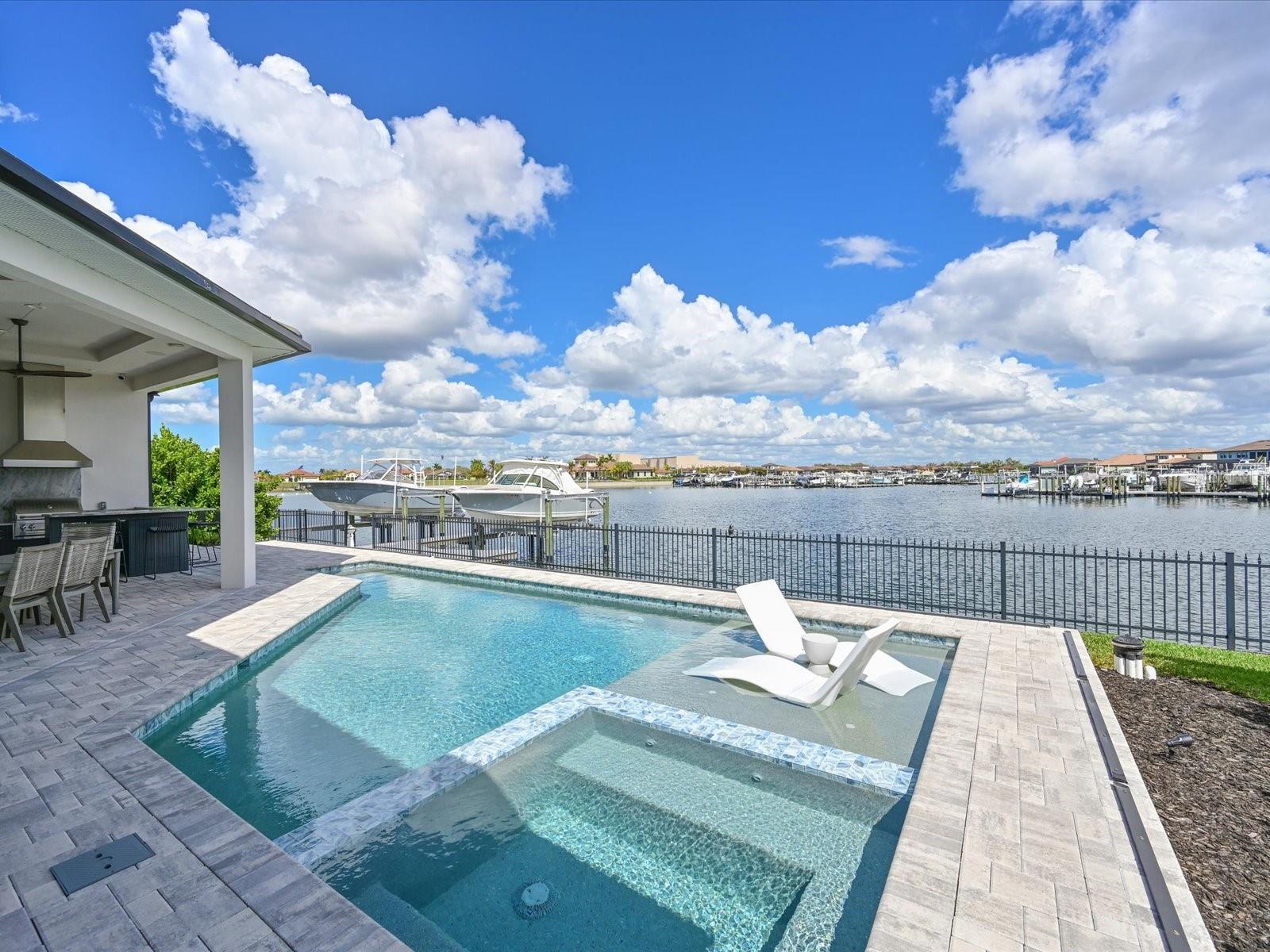 Image 30 of 51 For 1802 4th Street E