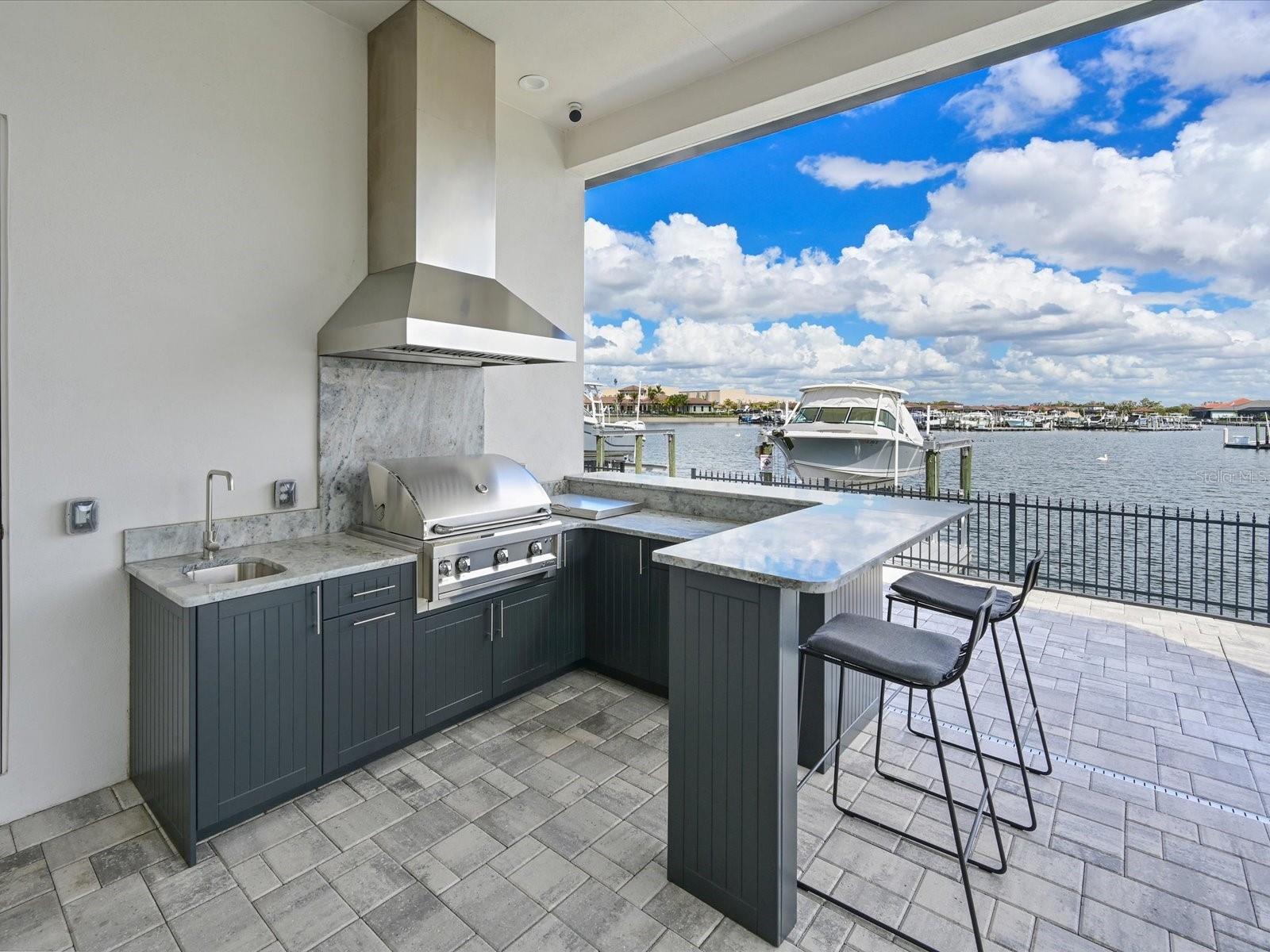 Image 33 of 51 For 1802 4th Street E