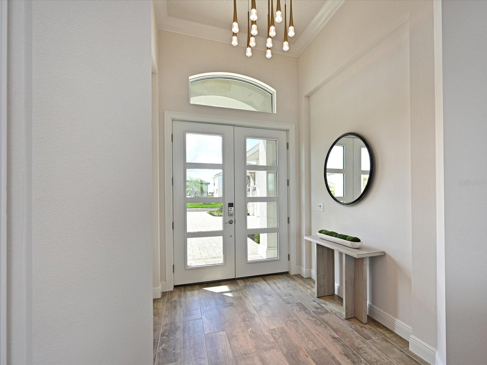 Image 5 of 51 For 1802 4th Street E