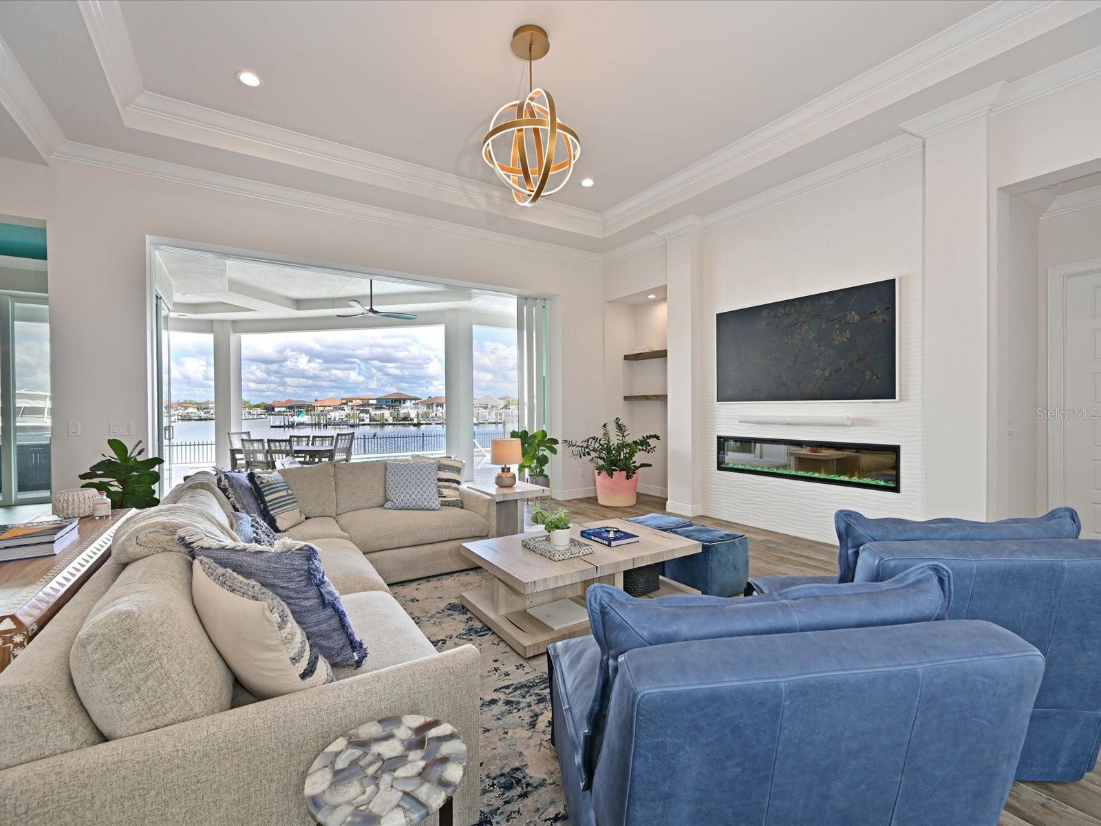 Image 7 of 51 For 1802 4th Street E