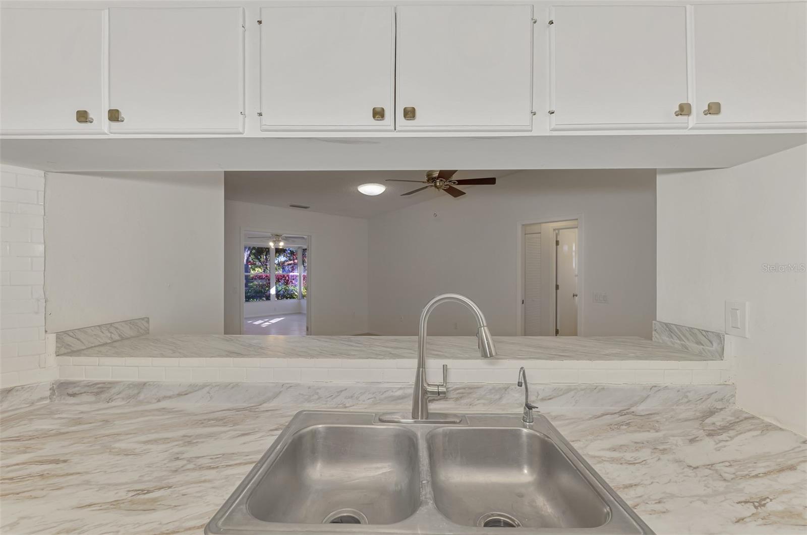 Image 26 of 67 For 5711 Garden Lakes Palm