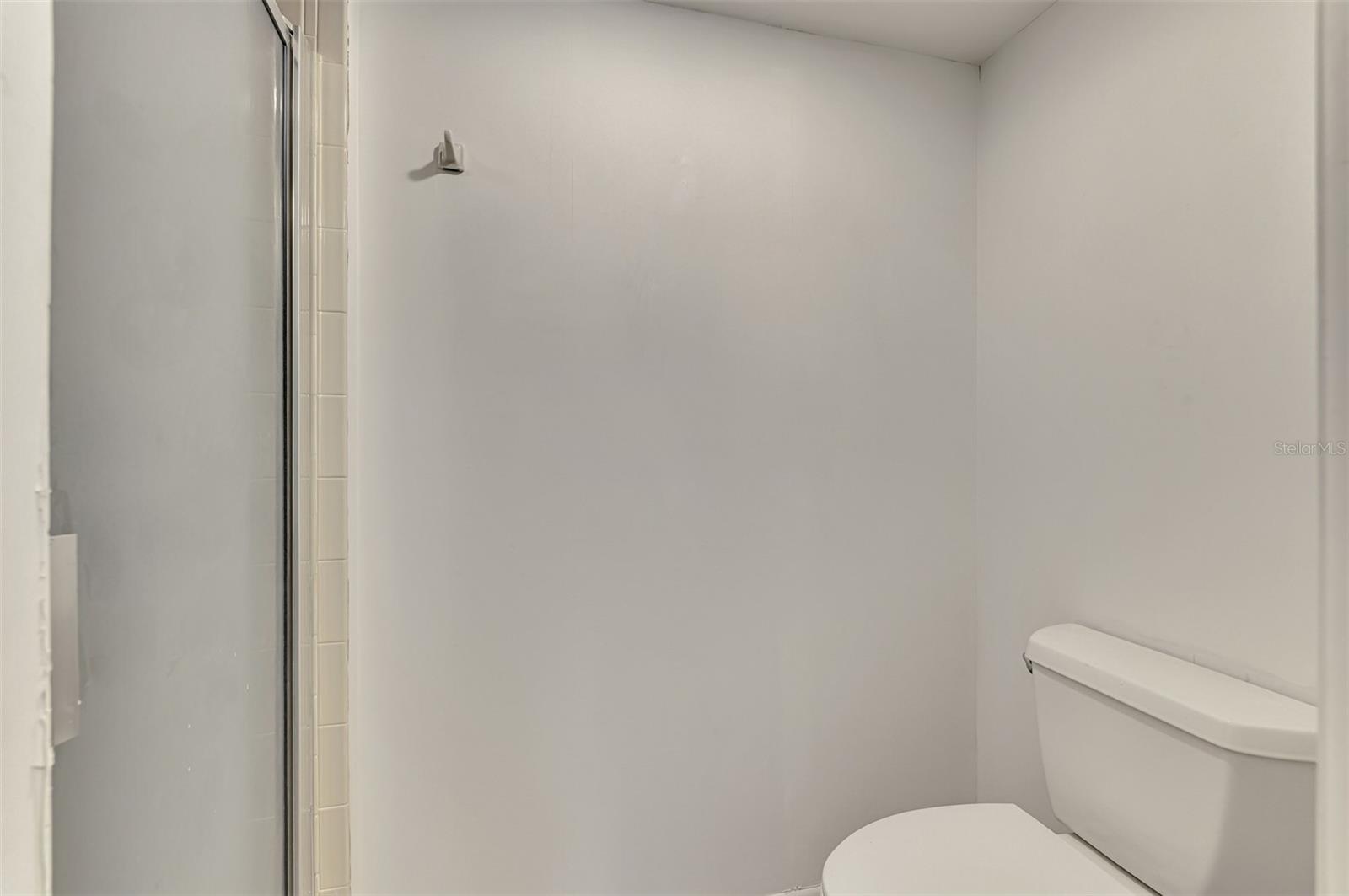 Image 37 of 67 For 5711 Garden Lakes Palm