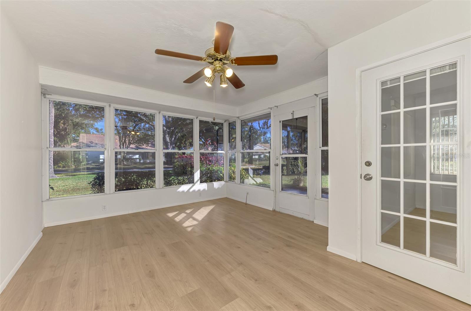 Image 43 of 67 For 5711 Garden Lakes Palm