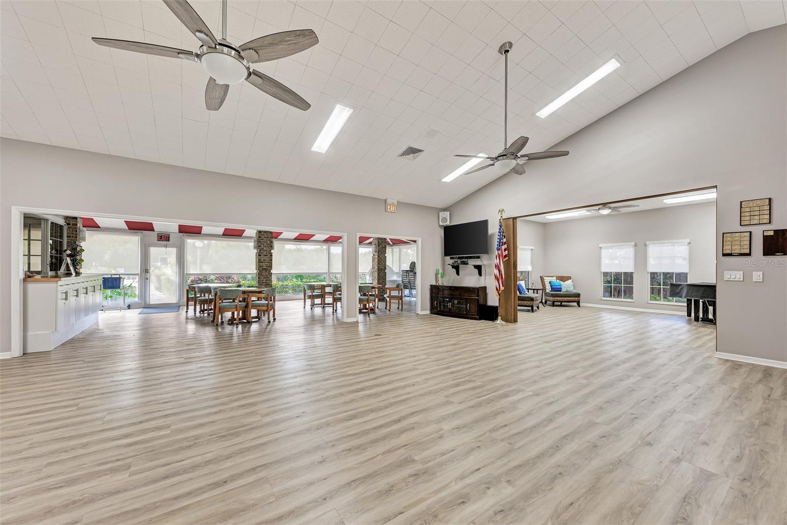 Image 58 of 67 For 5711 Garden Lakes Palm