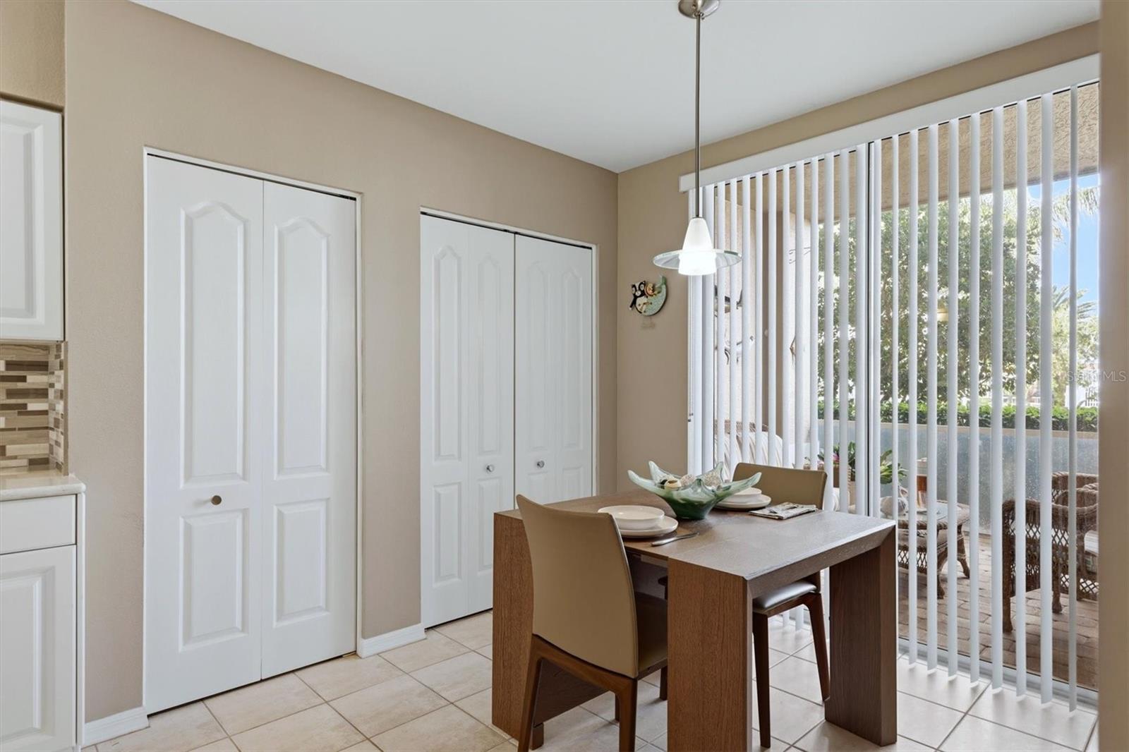 Image 27 of 71 For 9631 Castle Point Drive 1113