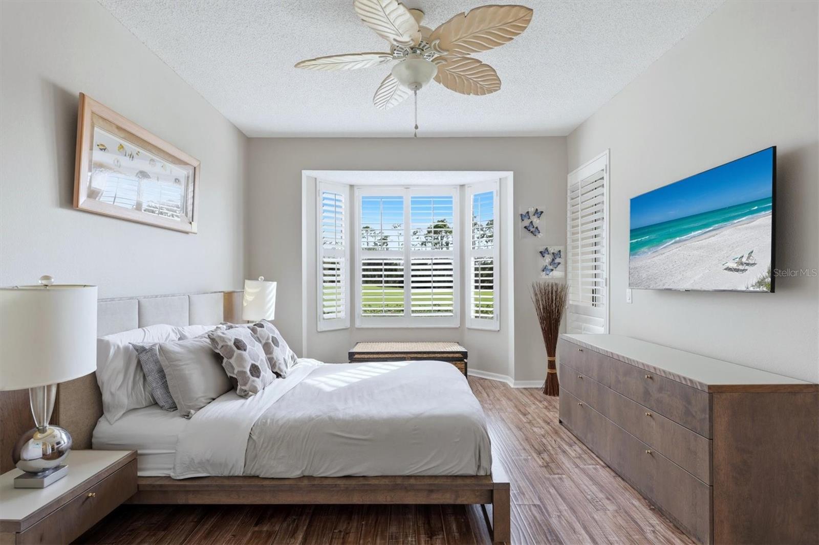 Image 29 of 71 For 9631 Castle Point Drive 1113