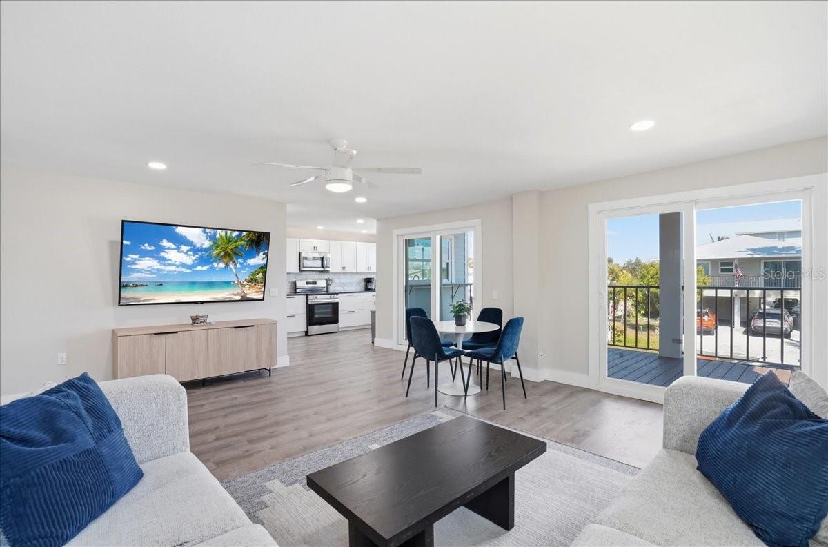 Image 12 of 84 For 2518 Avenue B