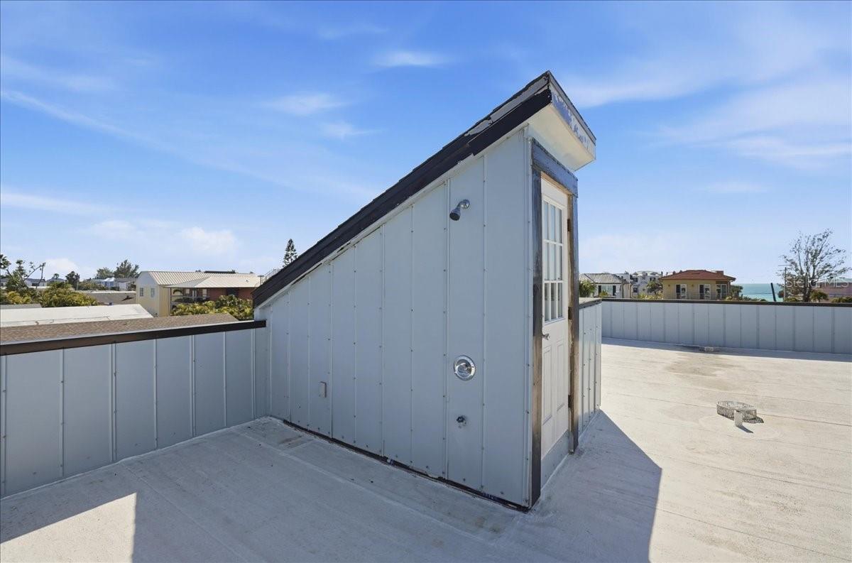 Image 45 of 84 For 2518 Avenue B